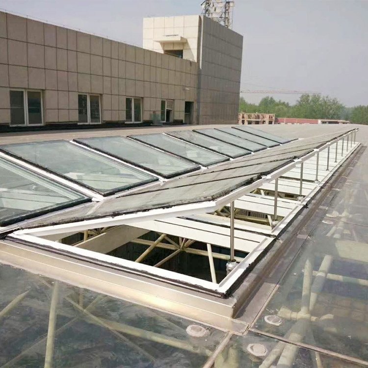 一字型電動(dòng)排煙天窗